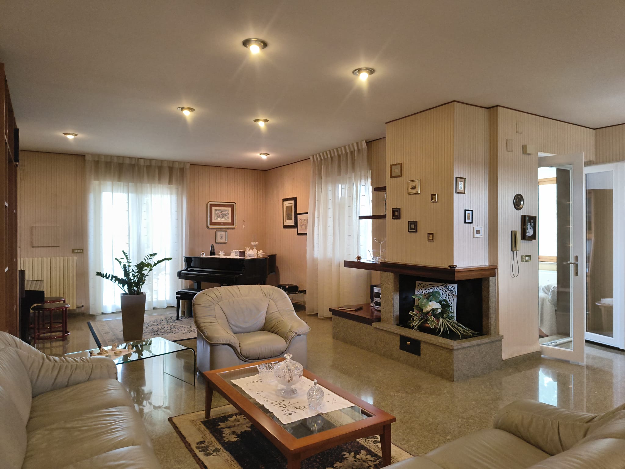 Ampia villa indipendente